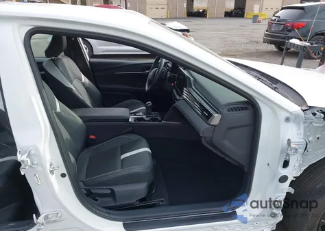 2025 Toyota Camry Se z USA, uszkodzony, nr VIN 4T1DAACK0SU101483